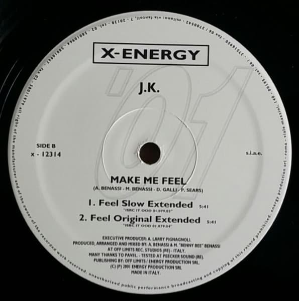 Make Me Feel thumbnail 4