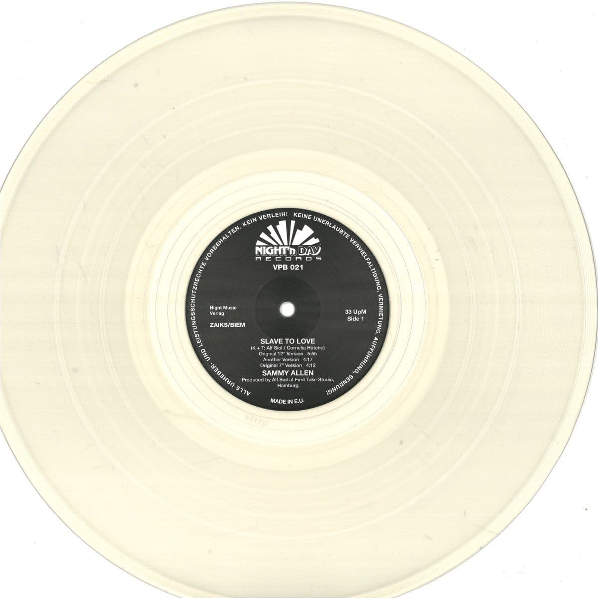 SLAVE TO LOVE EP
