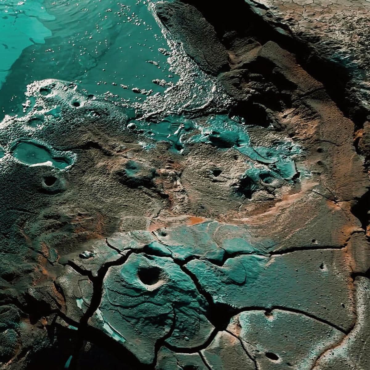 Tectonic