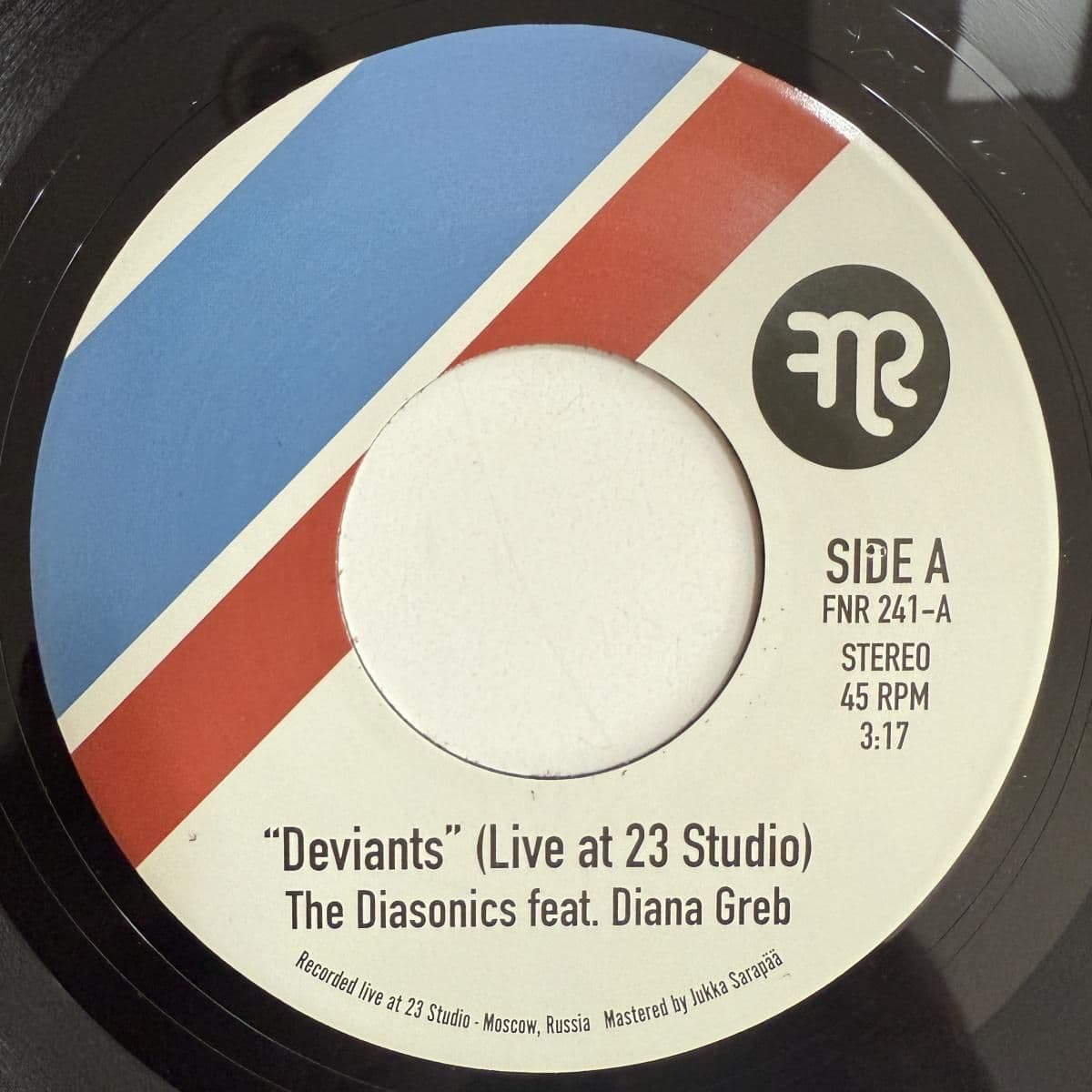 Deviants / Vesna (7")