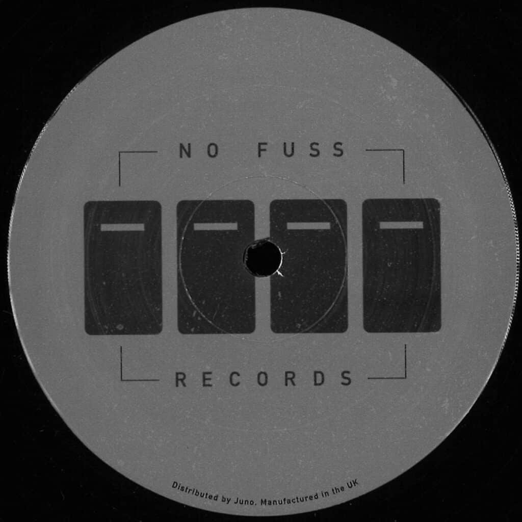 13 NFRV005 No Fuss Records SAISON N YOU UP NFRV 005 Deep House 950658